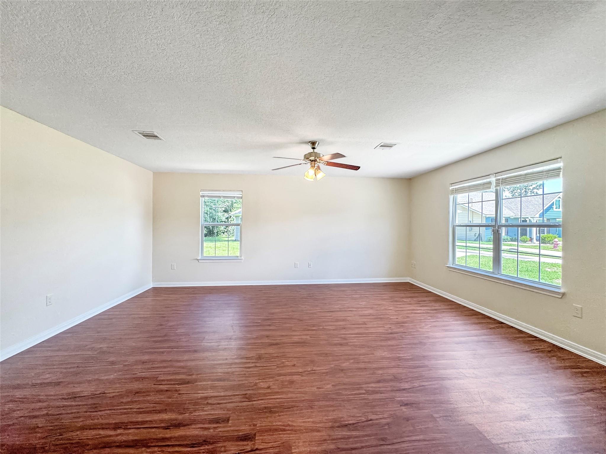 7521 Blue Jay Drive