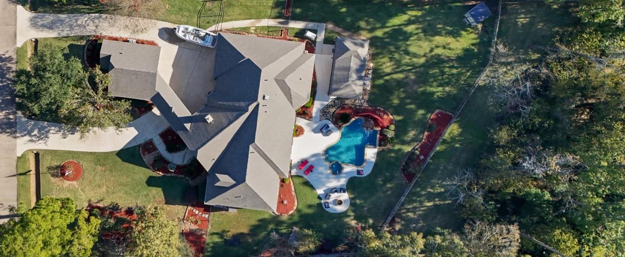 20811 Little Deer Lane