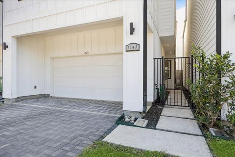Tiny photo for 414 N Live Oak Street #A, Houston, TX 77003 (MLS # 79285288)