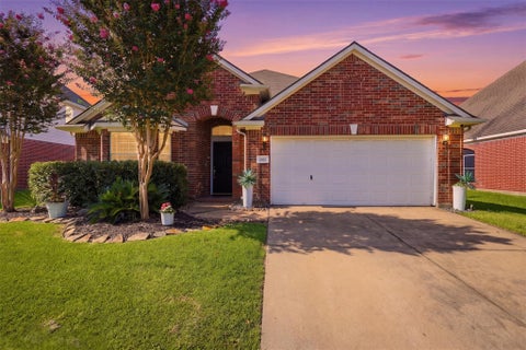 Photo of 11207 Timbertree Lane, Houston, TX 77070 (MLS # 19534608)
