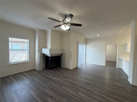 Photo of 2710 Grants Lake Boulevard #B4, Sugar Land, TX 77479 (MLS # 10531484)