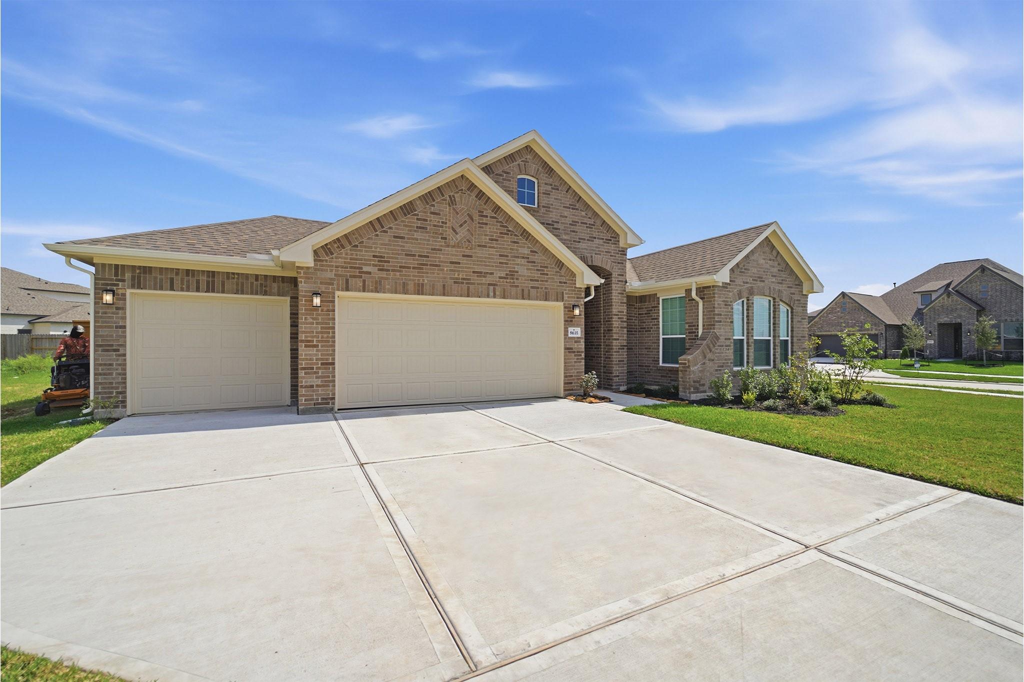 8635 Jade Hill Drive