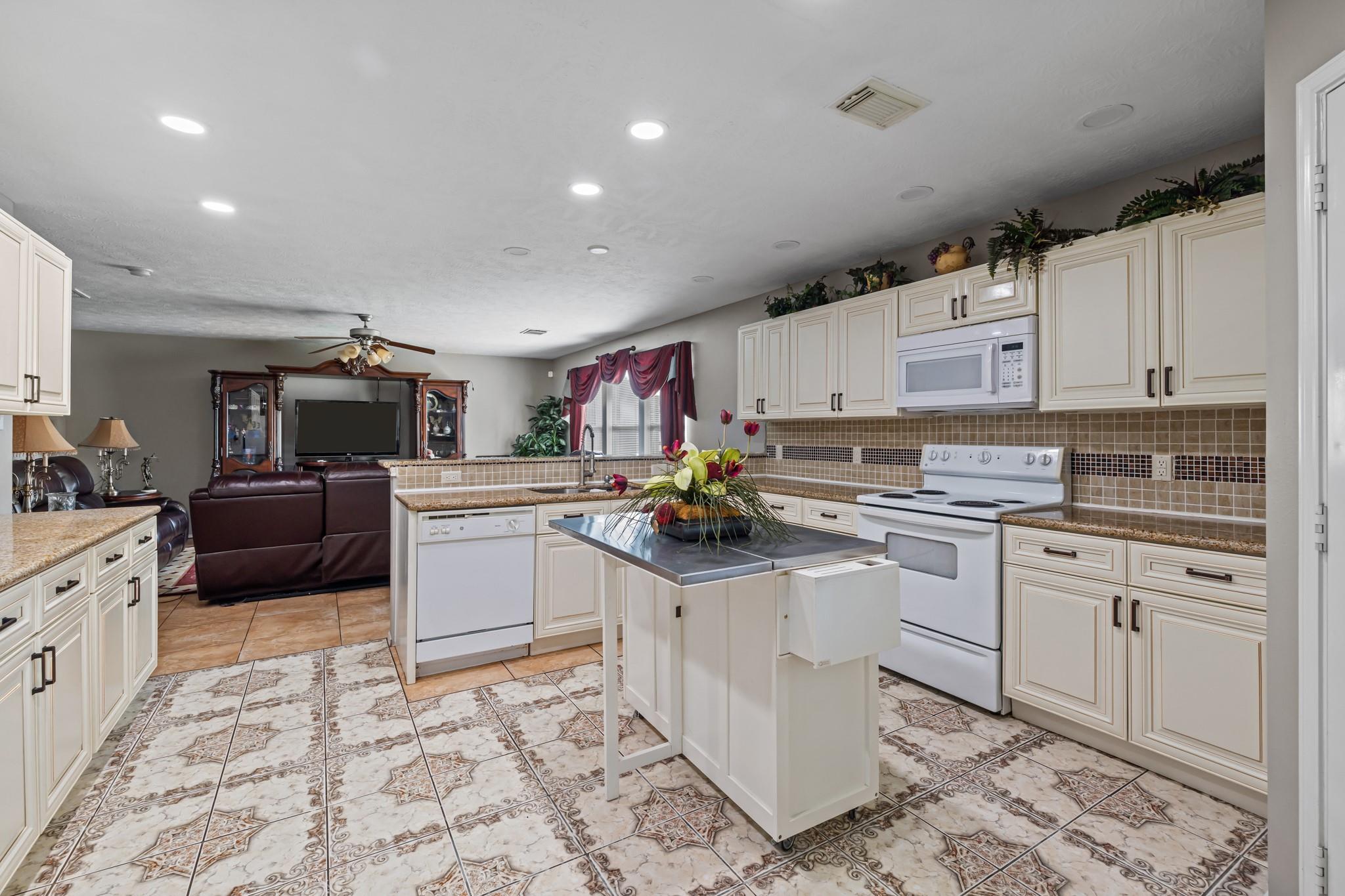 8115 Ginger Park Drive