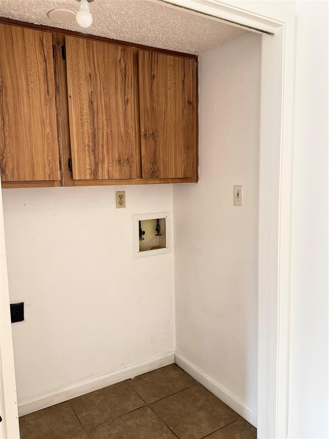 260 El Dorado Boulevard 1611