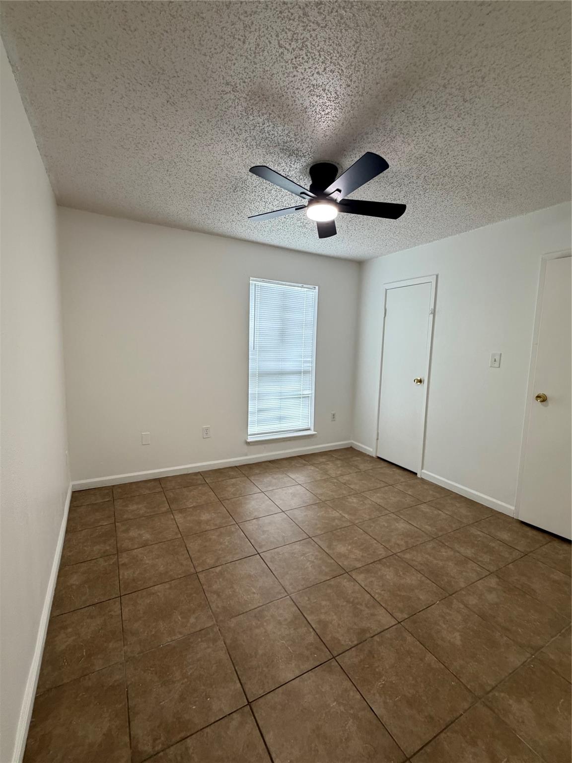 260 El Dorado Boulevard 1611