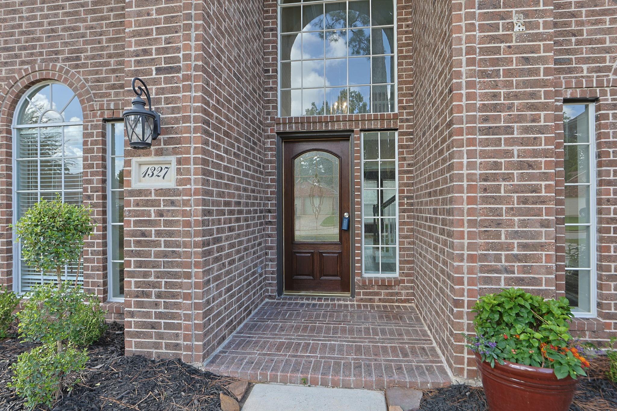 1327 Serene Trail