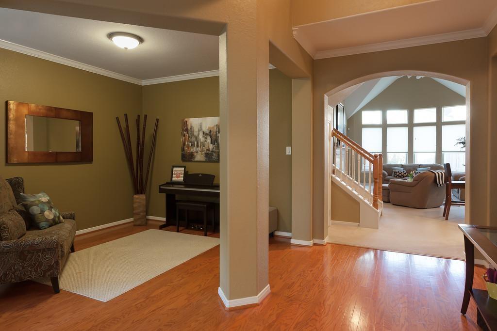 3128 Red Maple Drive