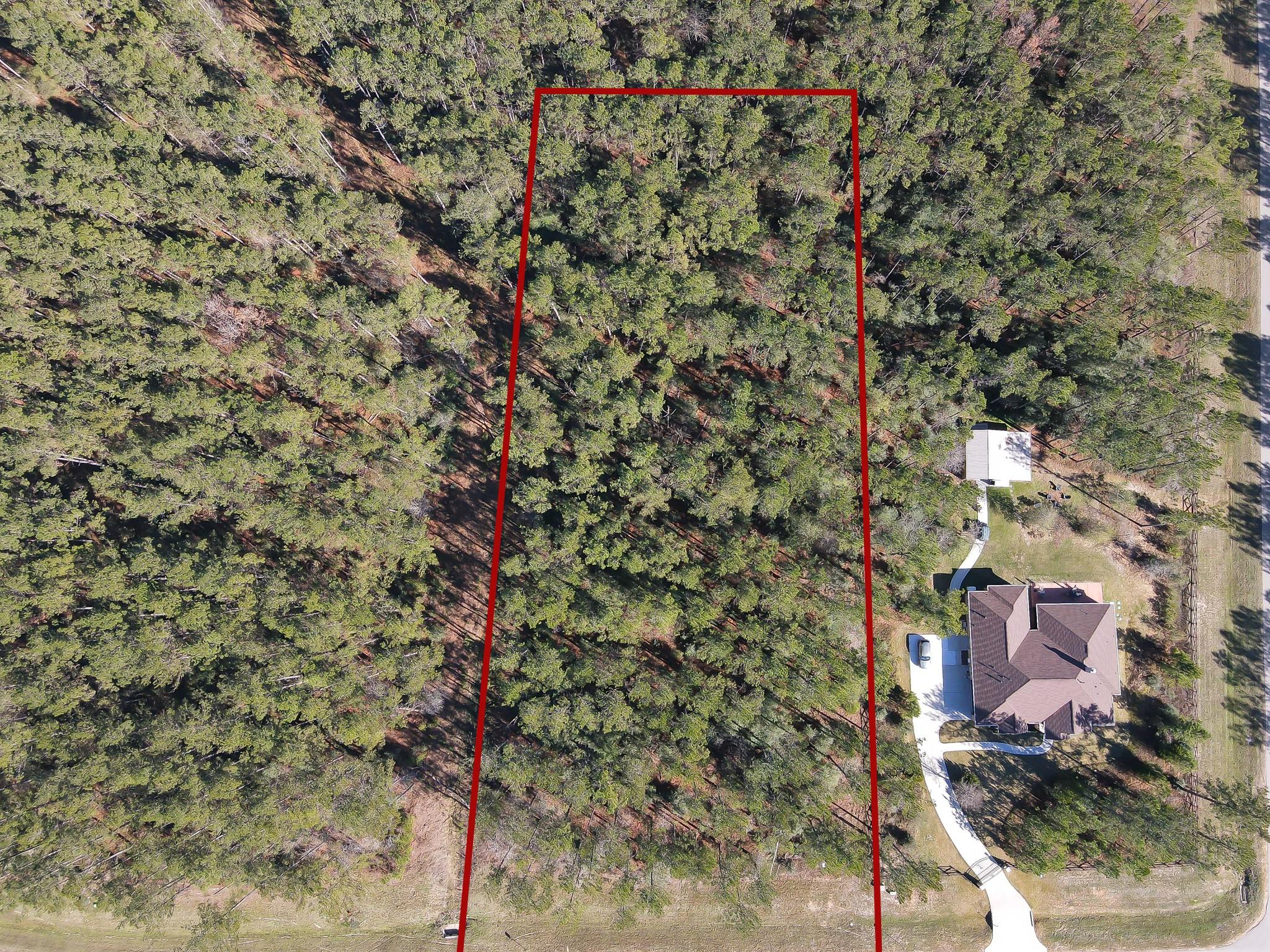 15688 Wooded Trail Way