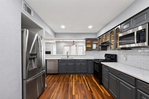 Photo of 7365 Antoine Drive, Houston, TX 77088 (MLS # 22365589)