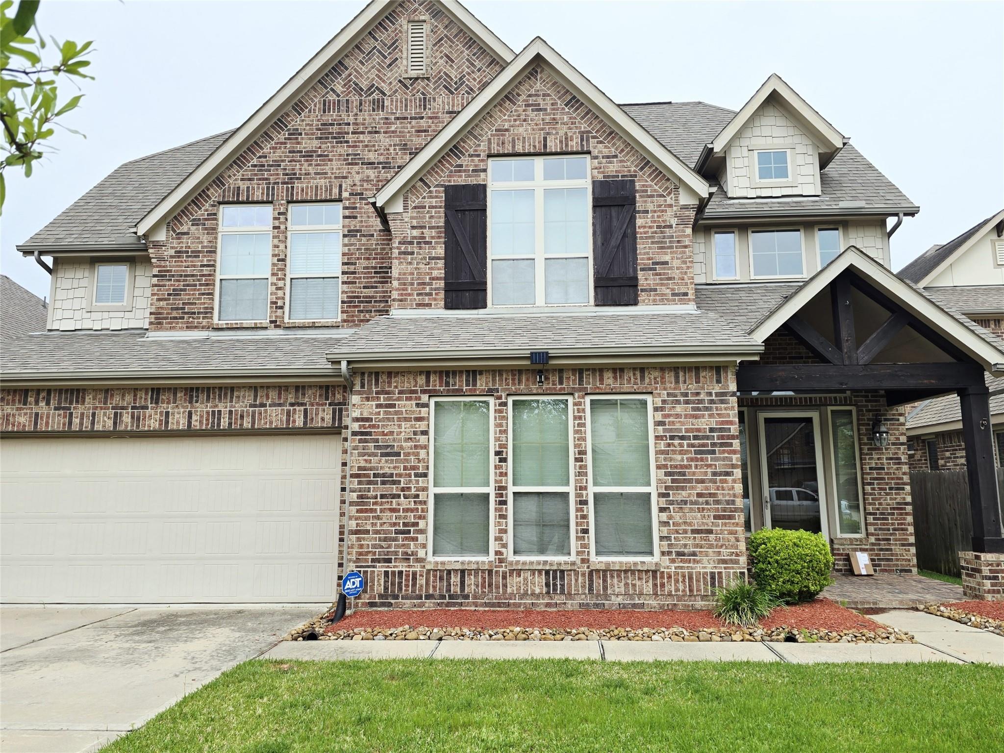 21914 Avalon Queen Drive