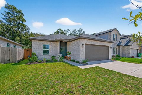 Photo of 14381 High Hill Drive, Conroe, TX 77303 (MLS # 86735394)