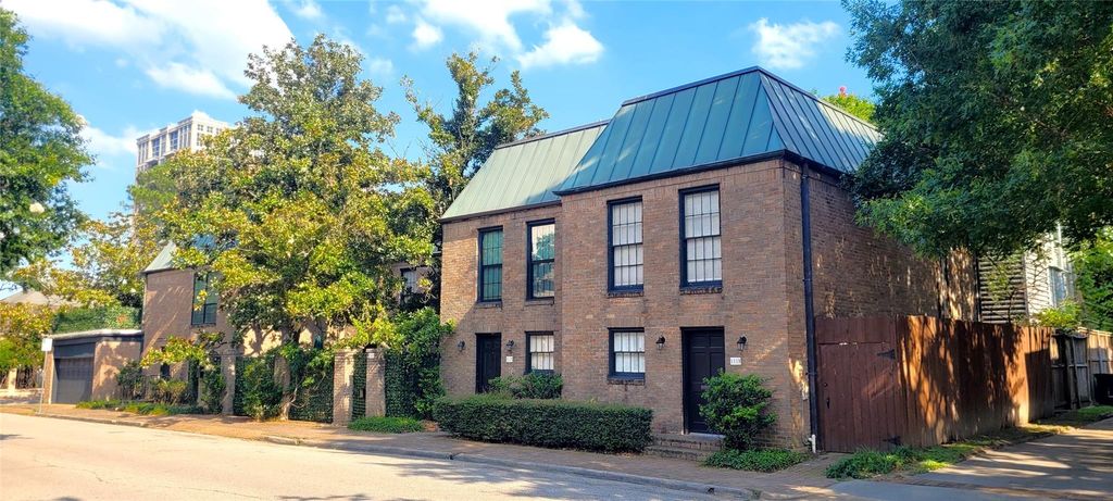 Photo of 1115 Autrey Street #5, Houston, TX 77006 (MLS # 5270063)