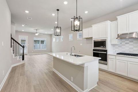 626 Topwater Trail Kemah TX 77565