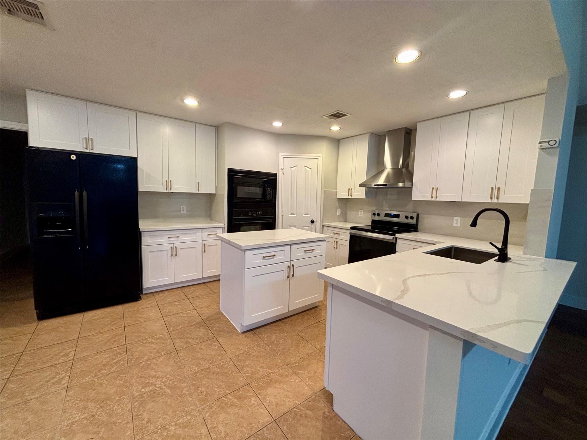3405 Kleberg Court