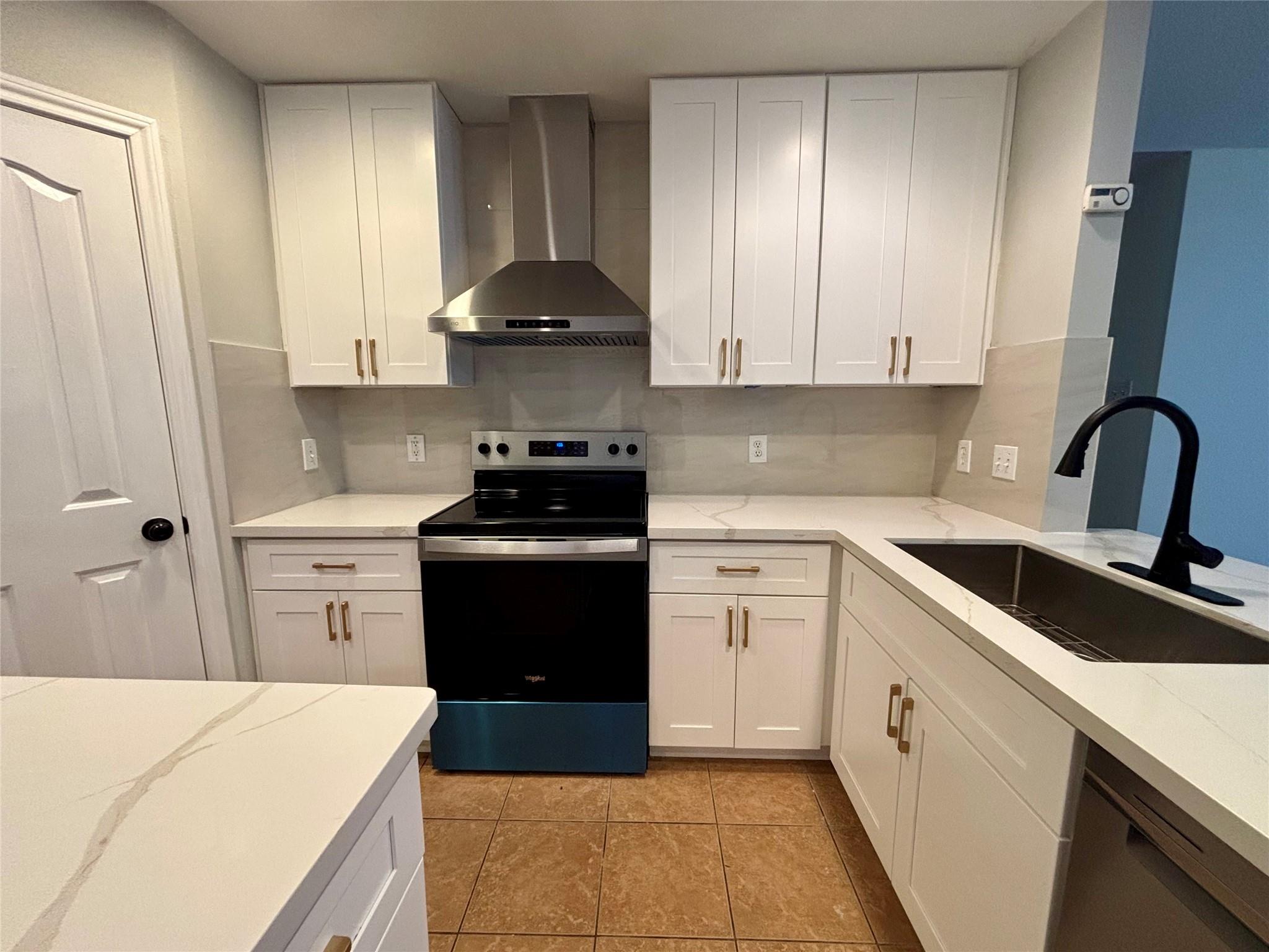 3405 Kleberg Court