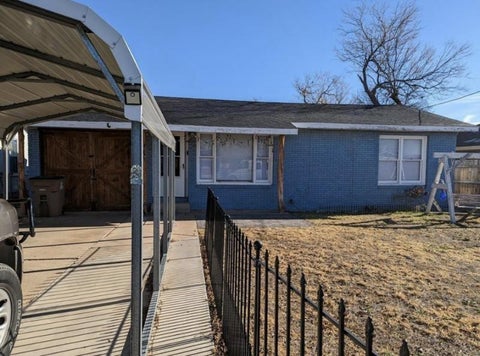 Homes For Sale - 3128 Travis Street<br/> San Angelo, TX 76903