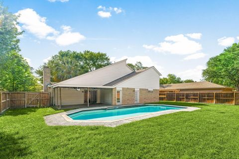 Photo of 7306 Creek Crest Drive, Houston, TX 77095 (MLS # 5608564)