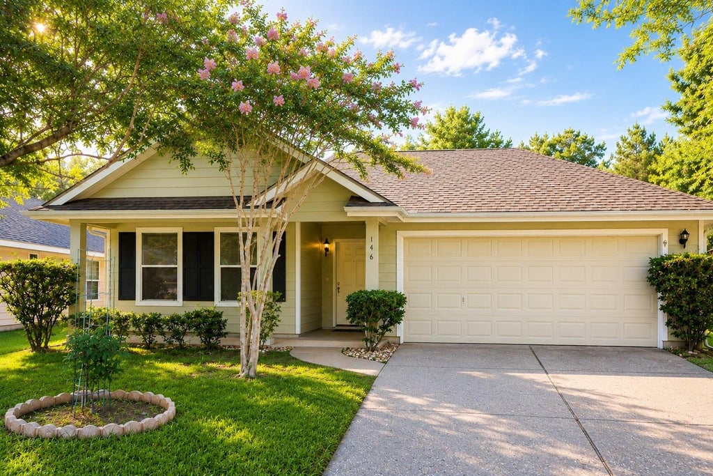 Photo of 146 N Vesper Bend Circle, The Woodlands, TX 77382 (MLS # 84360609)