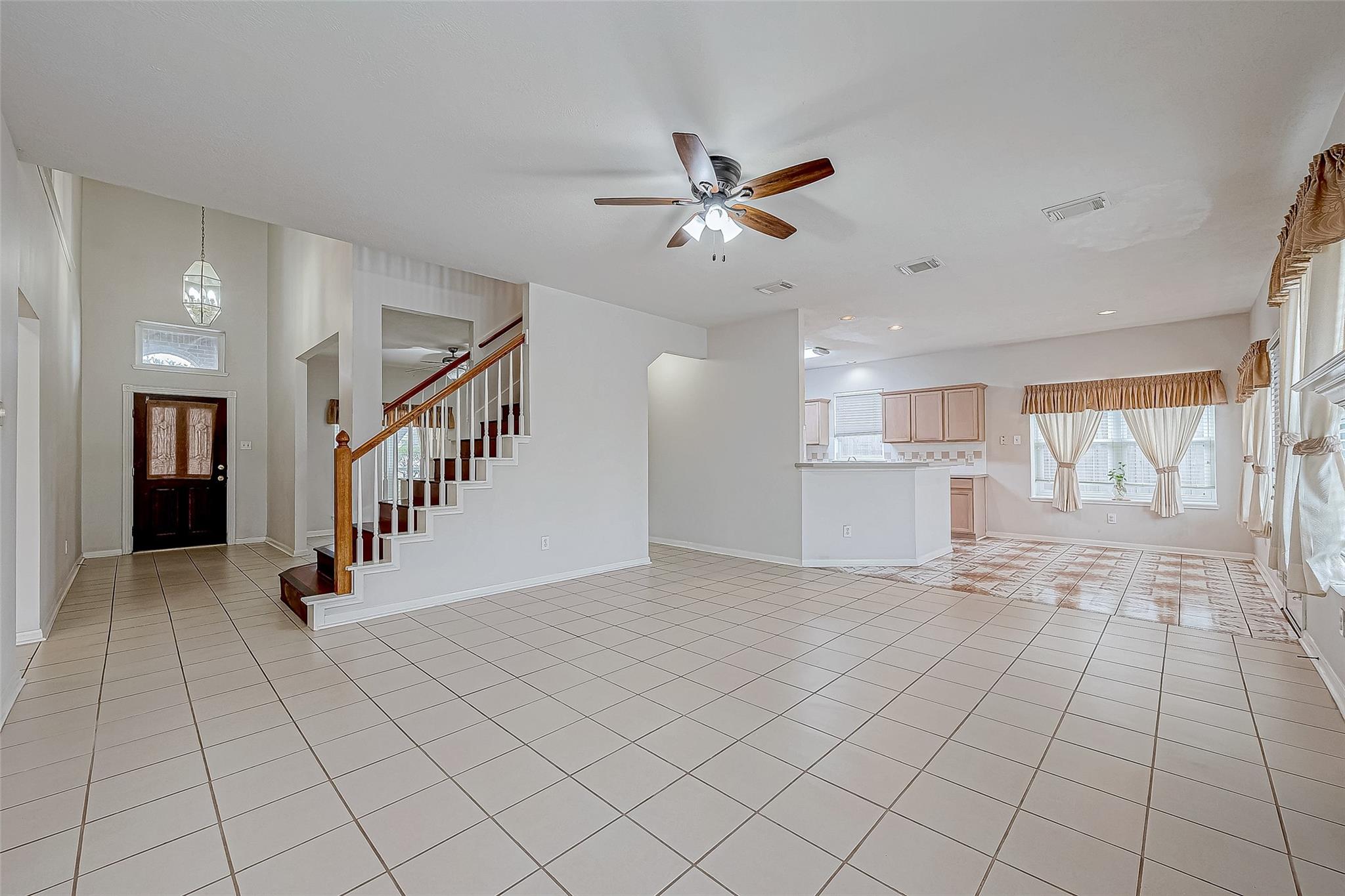 16922 Echo Harbor