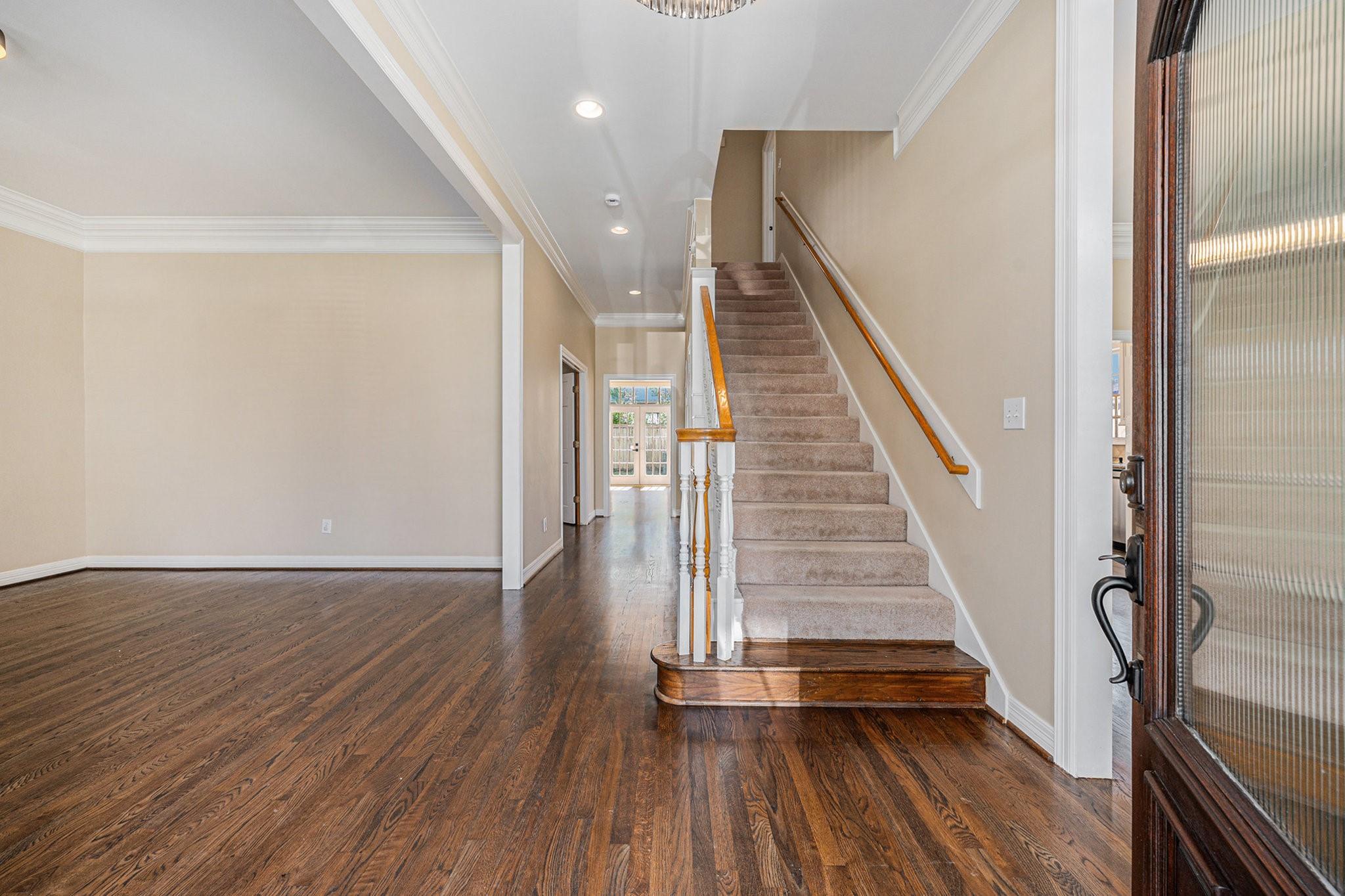 3919 Southwestern Street