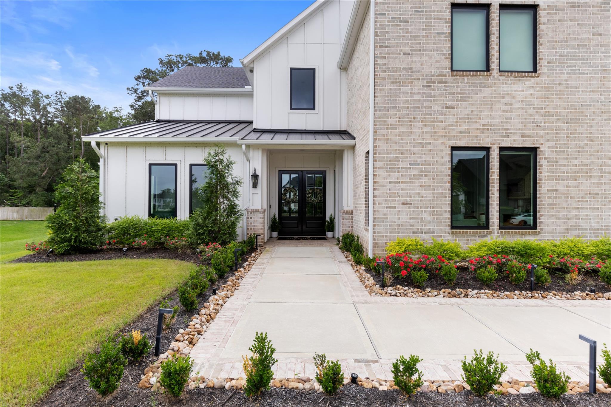 2118 Bennet Court