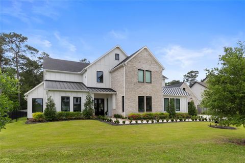 Photo of 2118 Bennet Court, Conroe, TX 77384 (MLS # 33250117)