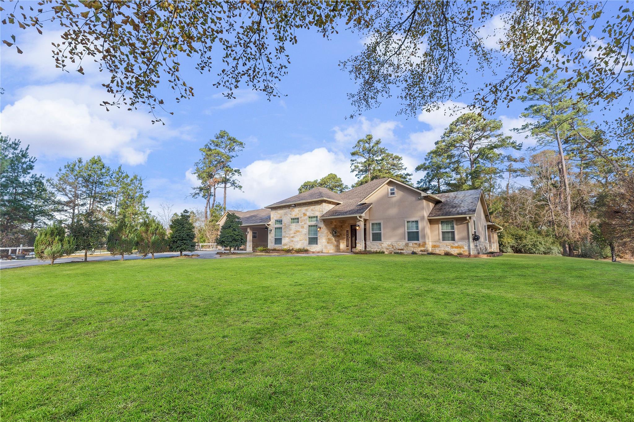 22321 Mossy Oaks Road