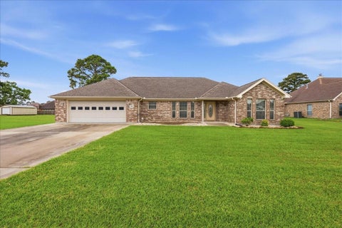 Photo of 290 Tyler Drive, Orange, TX 77630 (MLS # 25379560)