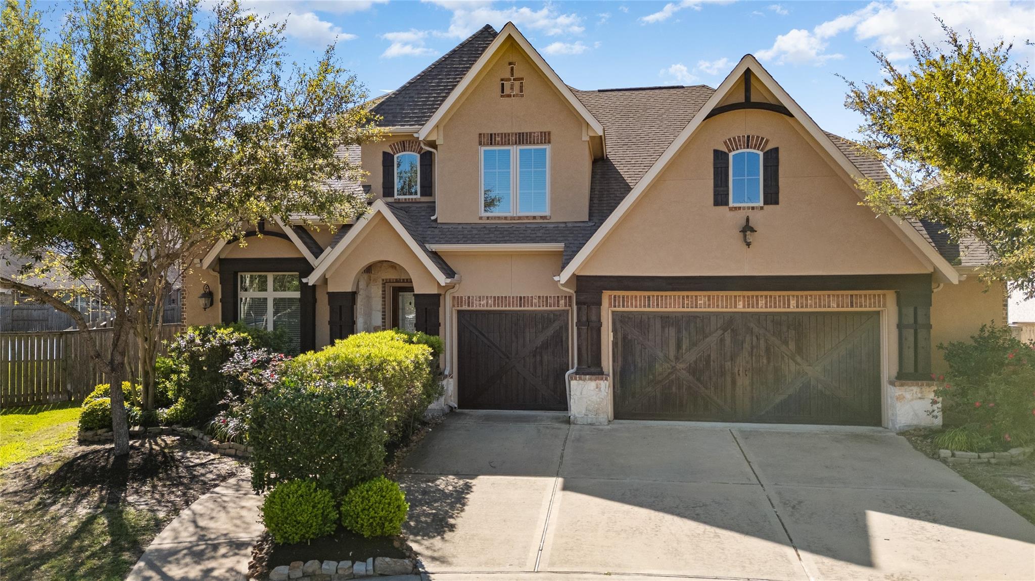 2710 Margaret Fall Ln