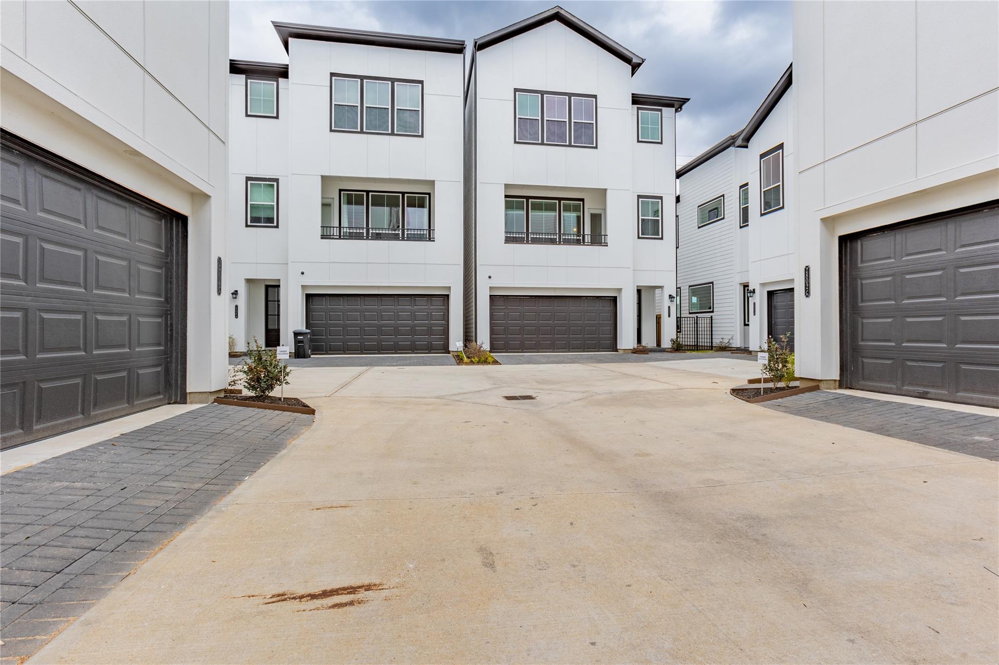 2802 Grand Fountains Drive I