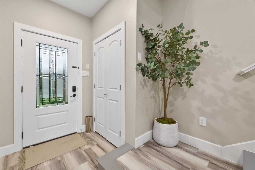 Photo of 5417 Texas Street #A, Houston, TX 77011 (MLS # 40842800)