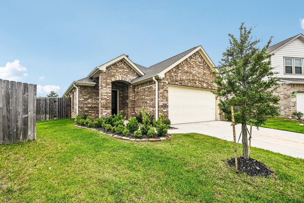 Photo of 19308 Via Vinovo Court, New Caney, TX 77357 (MLS # 80107171)