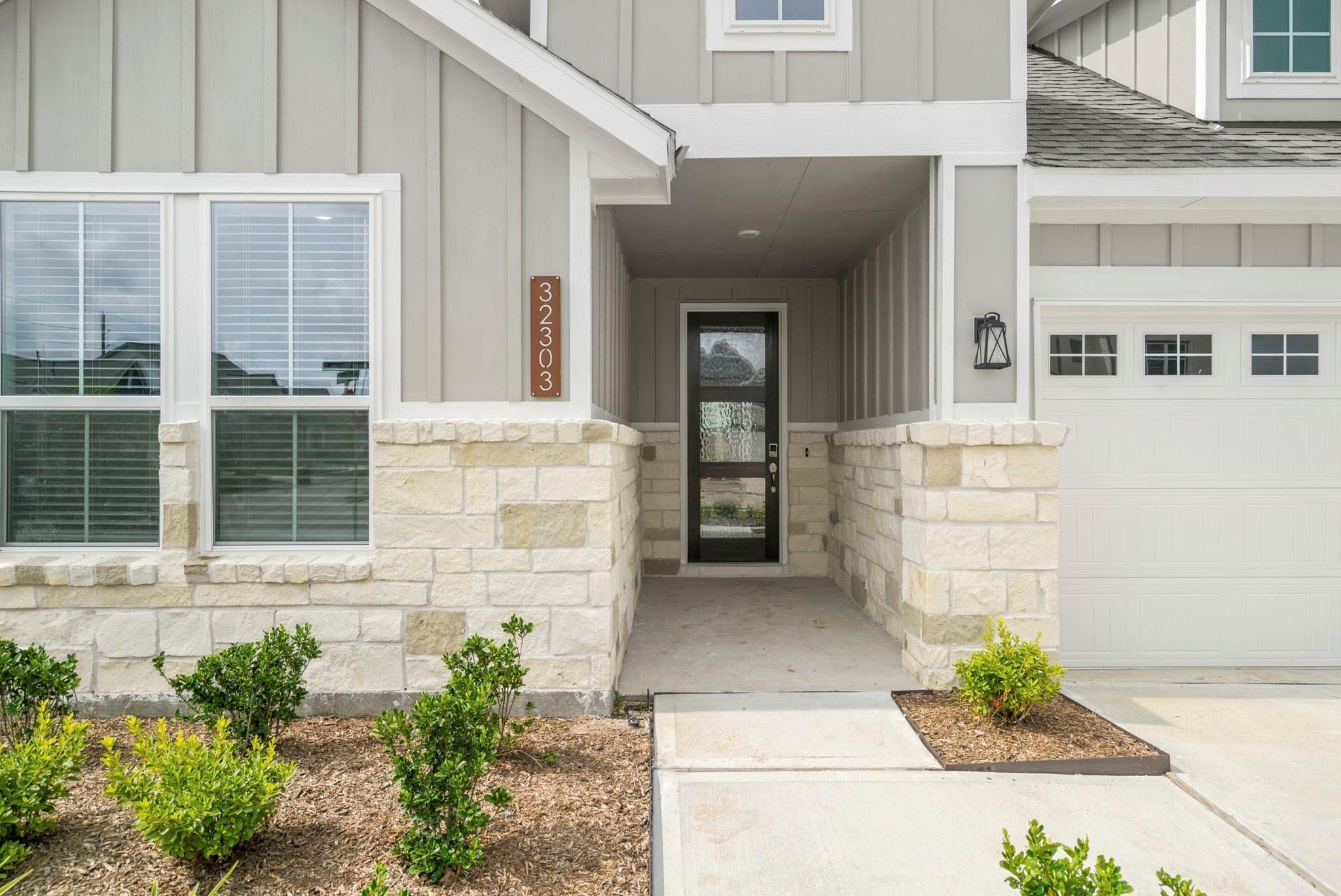 32303 Clouser Minnow Court