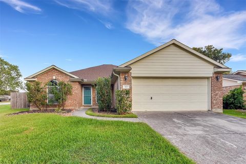 Photo of 223 Fantasy Lane, Montgomery, TX 77356 (MLS # 30695423)