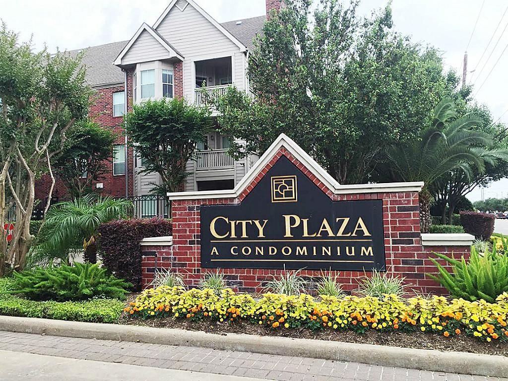 Photo of 1330 Old Spanish Trail #4209, Houston, TX 77054 (MLS # 73067329)