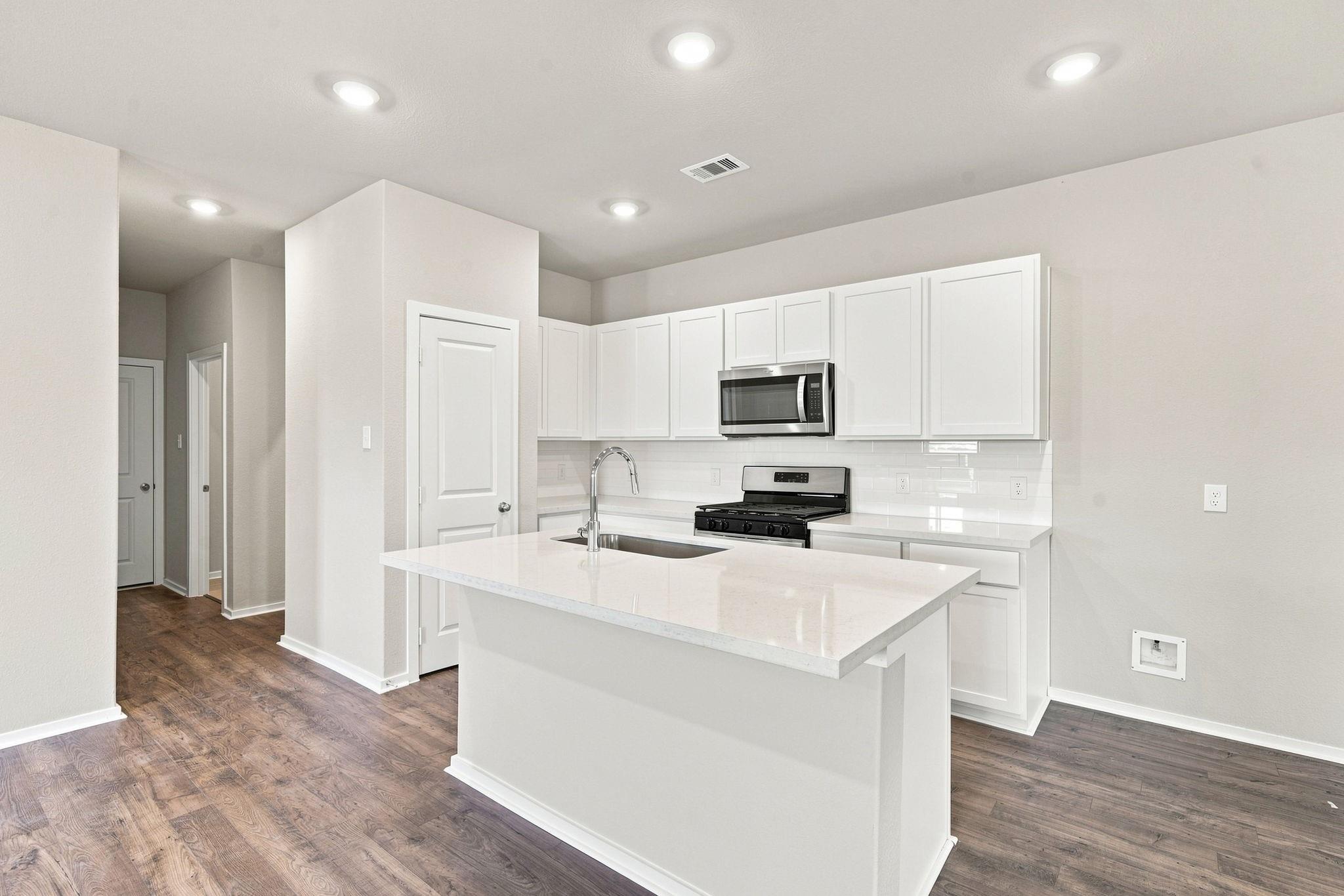 2796 English Laurel Drive