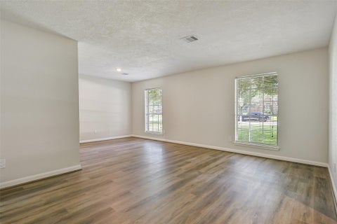 Tiny photo for 502 Misty Lane, Friendswood, TX 77546 (MLS # 79197330)