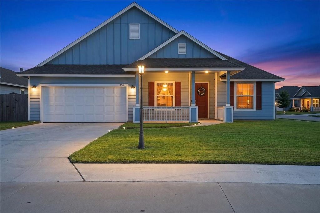 Photo of 157 Shady Terrace Lane, Rockport, TX 78382 (MLS # 4164748)