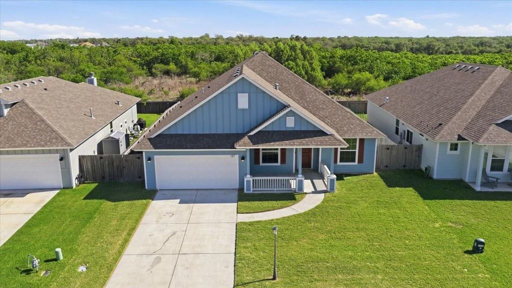 Photo of 157 Shady Terrace Lane, Rockport, TX 78382 (MLS # 4164748)
