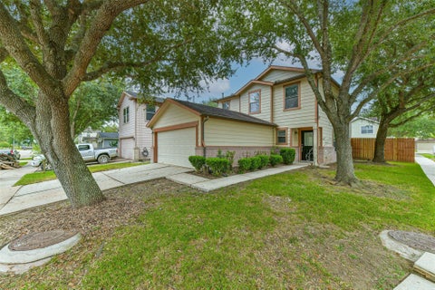 Photo of 13210 Skyview Green Drive, Houston, TX 77047 (MLS # 90974725)