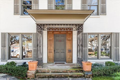 Photo of 2039 South Boulevard, Houston, TX 77098 (MLS # 33668313)