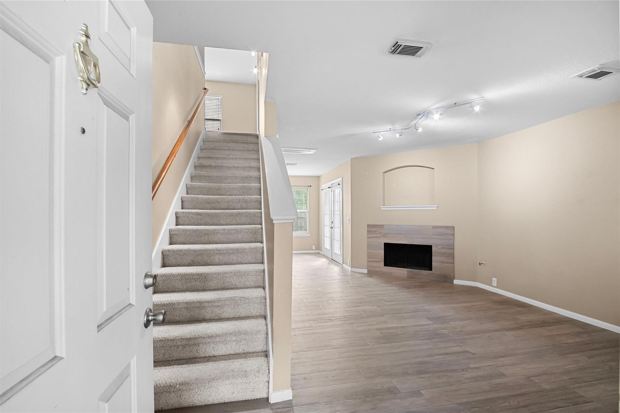 20002 Cypresswood Glen