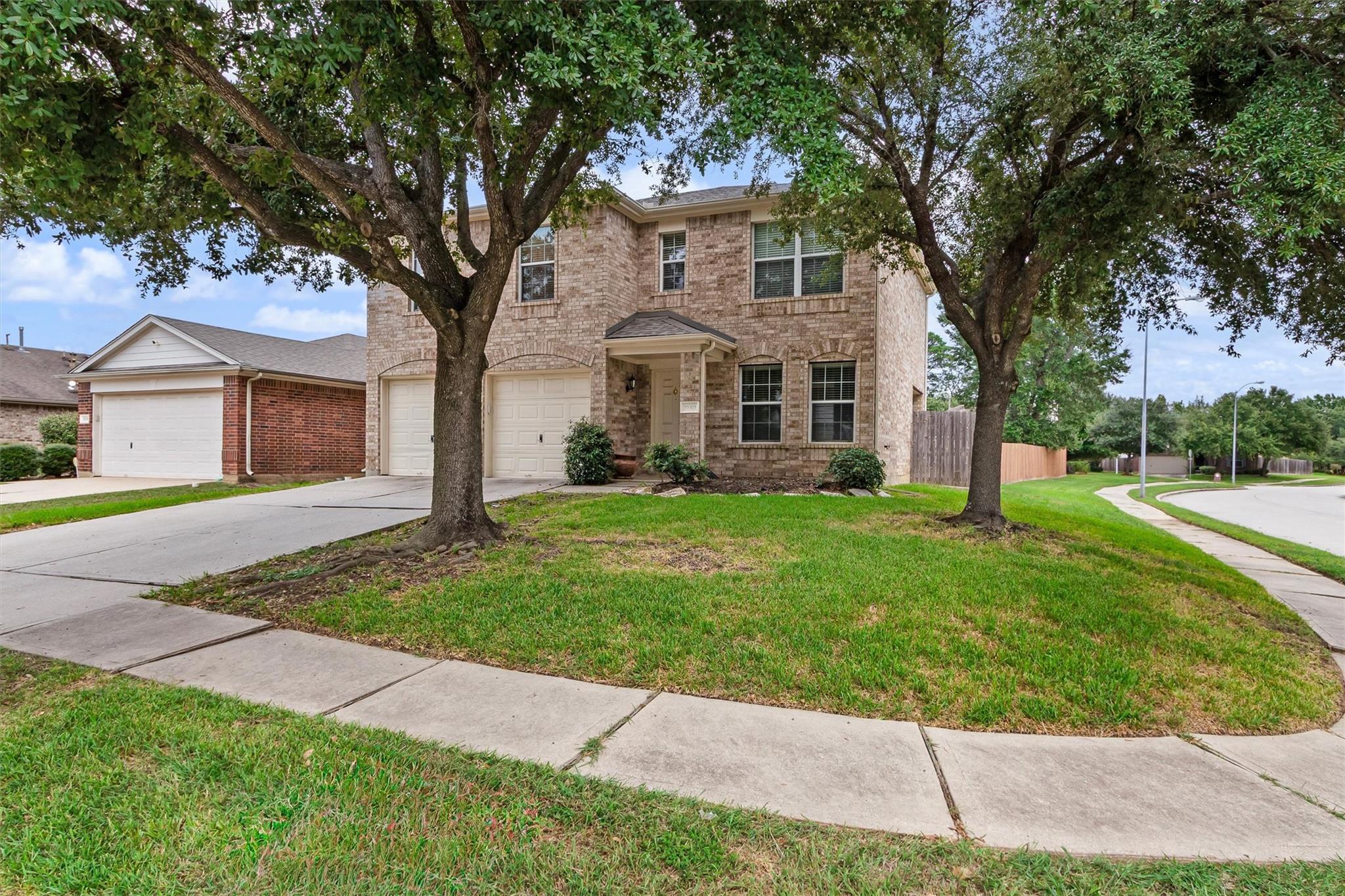 20002 Cypresswood Glen