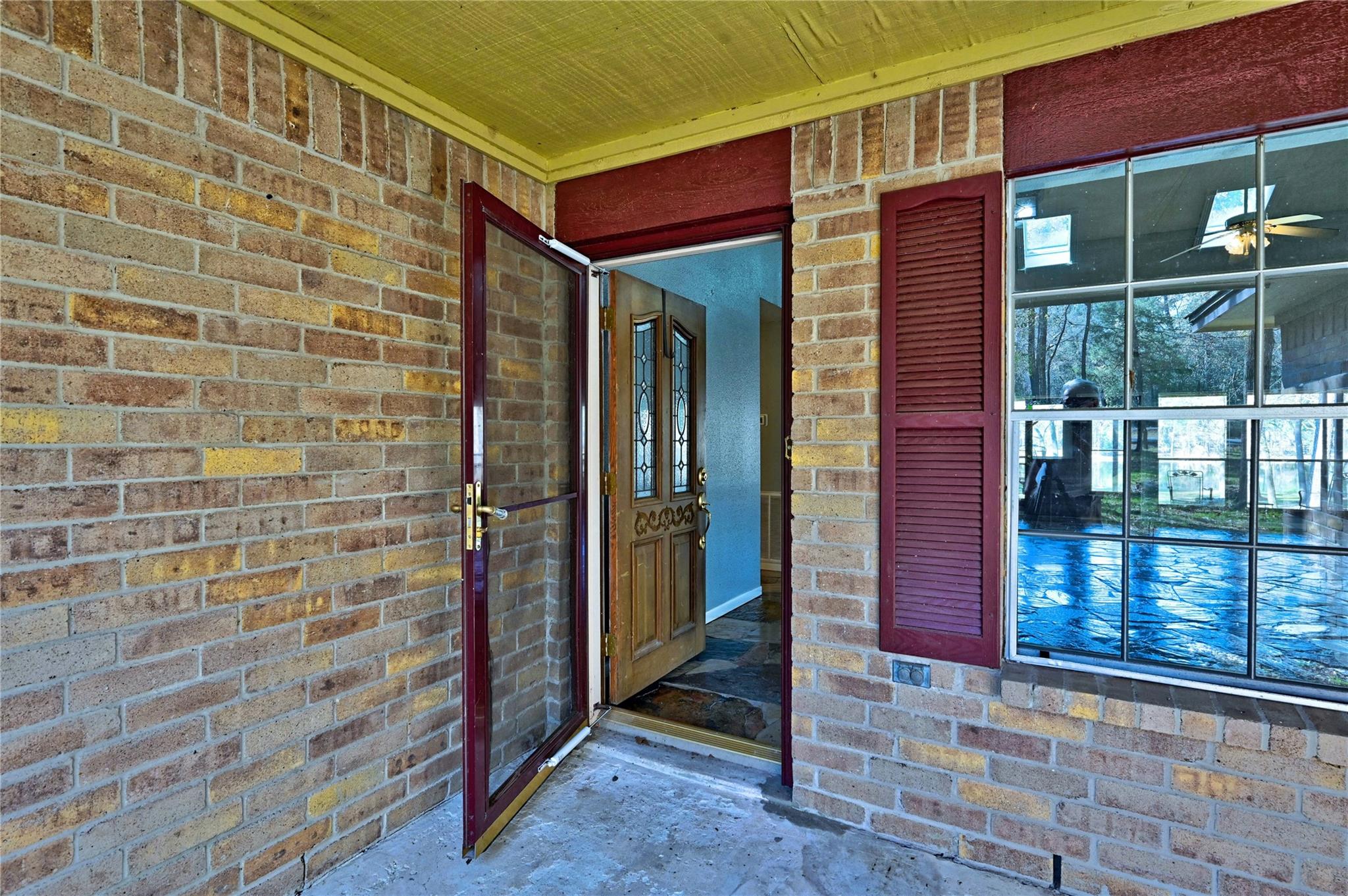 15823 Stagecoach Road