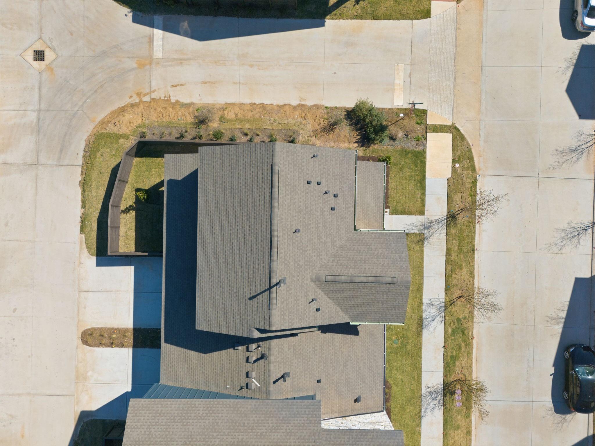 1123 Mercantile Street