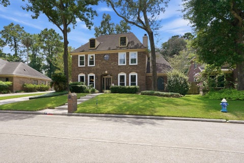 Photo of 3019 Emerald Grove Drive, Houston, TX 77345 (MLS # 90210642)