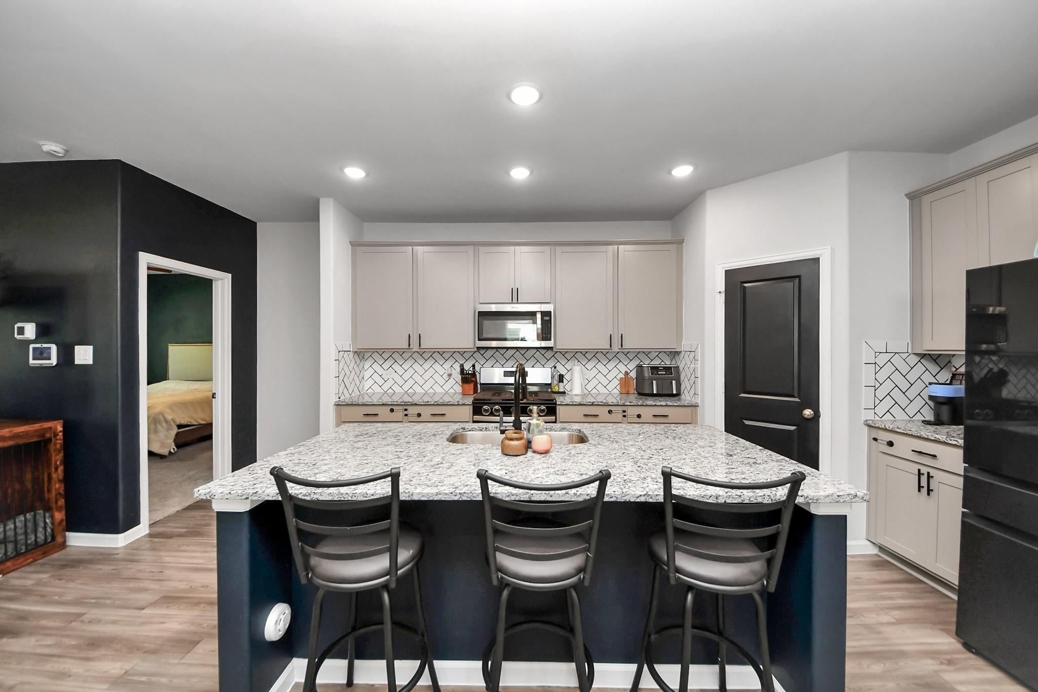 215 Intrepid Trail