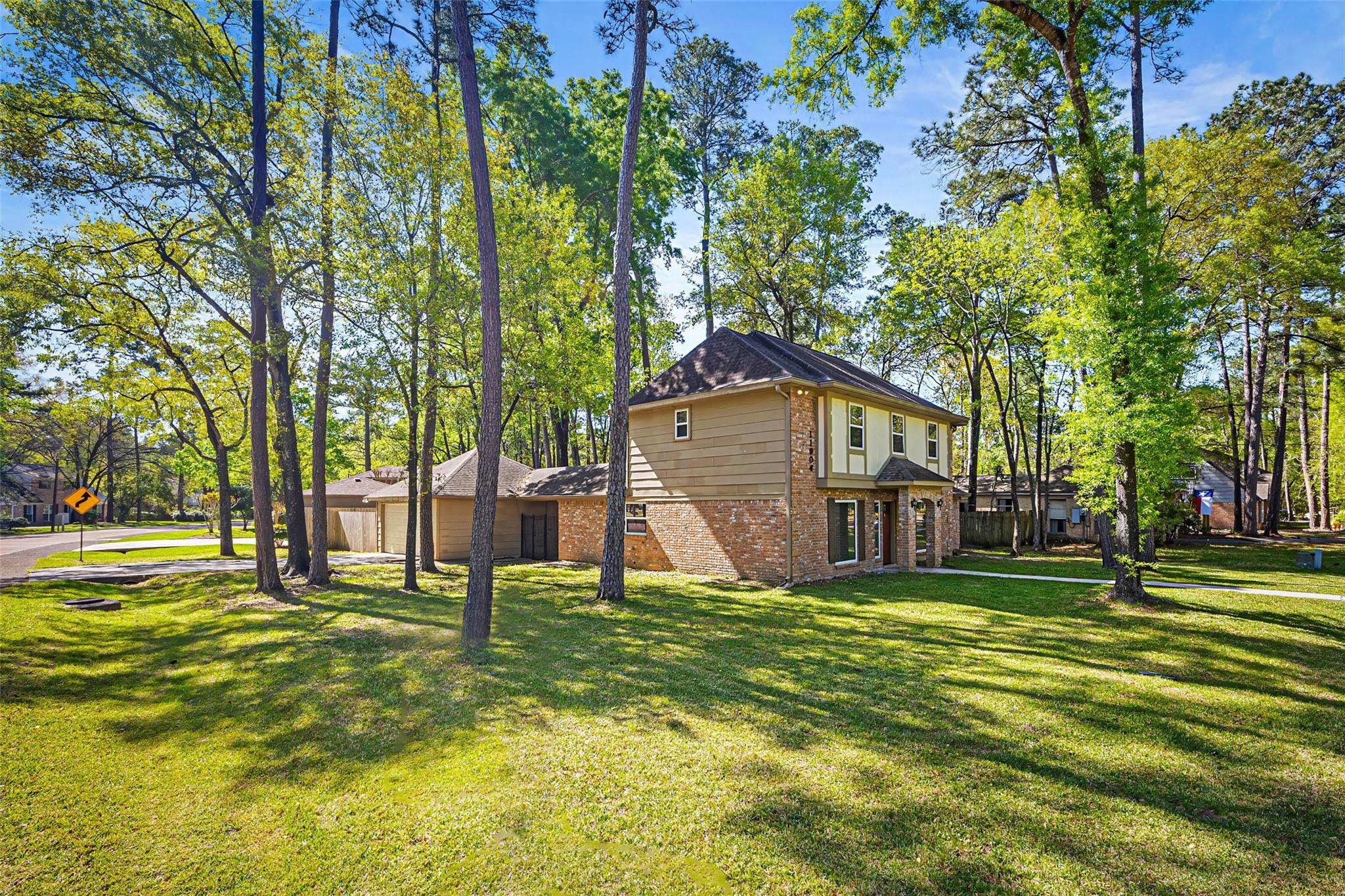 11904 N Blackjack Oak Circle