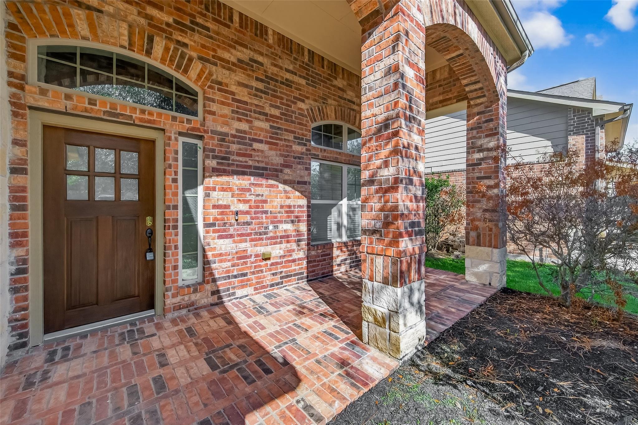 6 Painted Post Pl Place