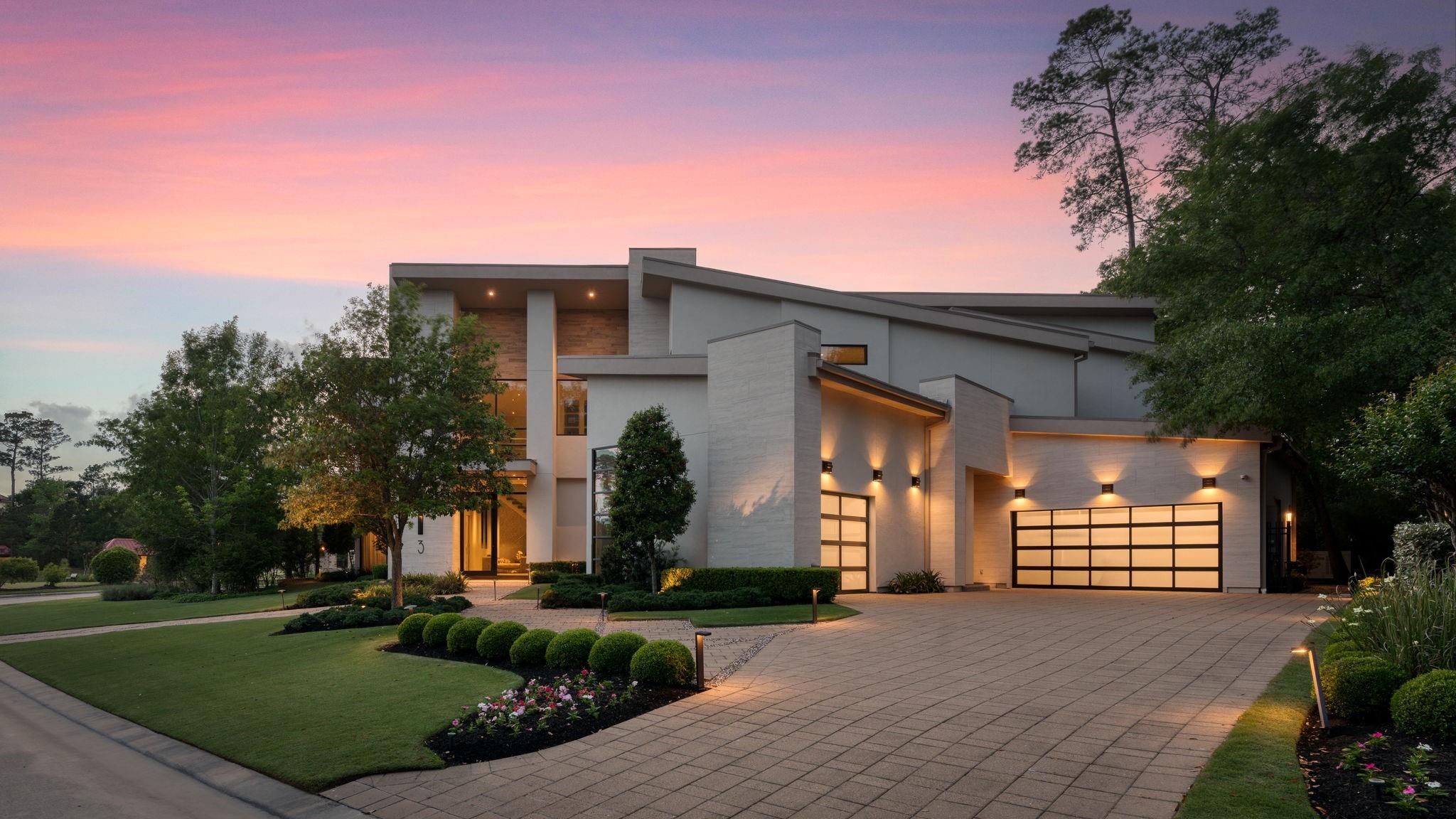 3 Primm Valley Court